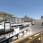 Modern Studio At Eighty2 On M Sea Point