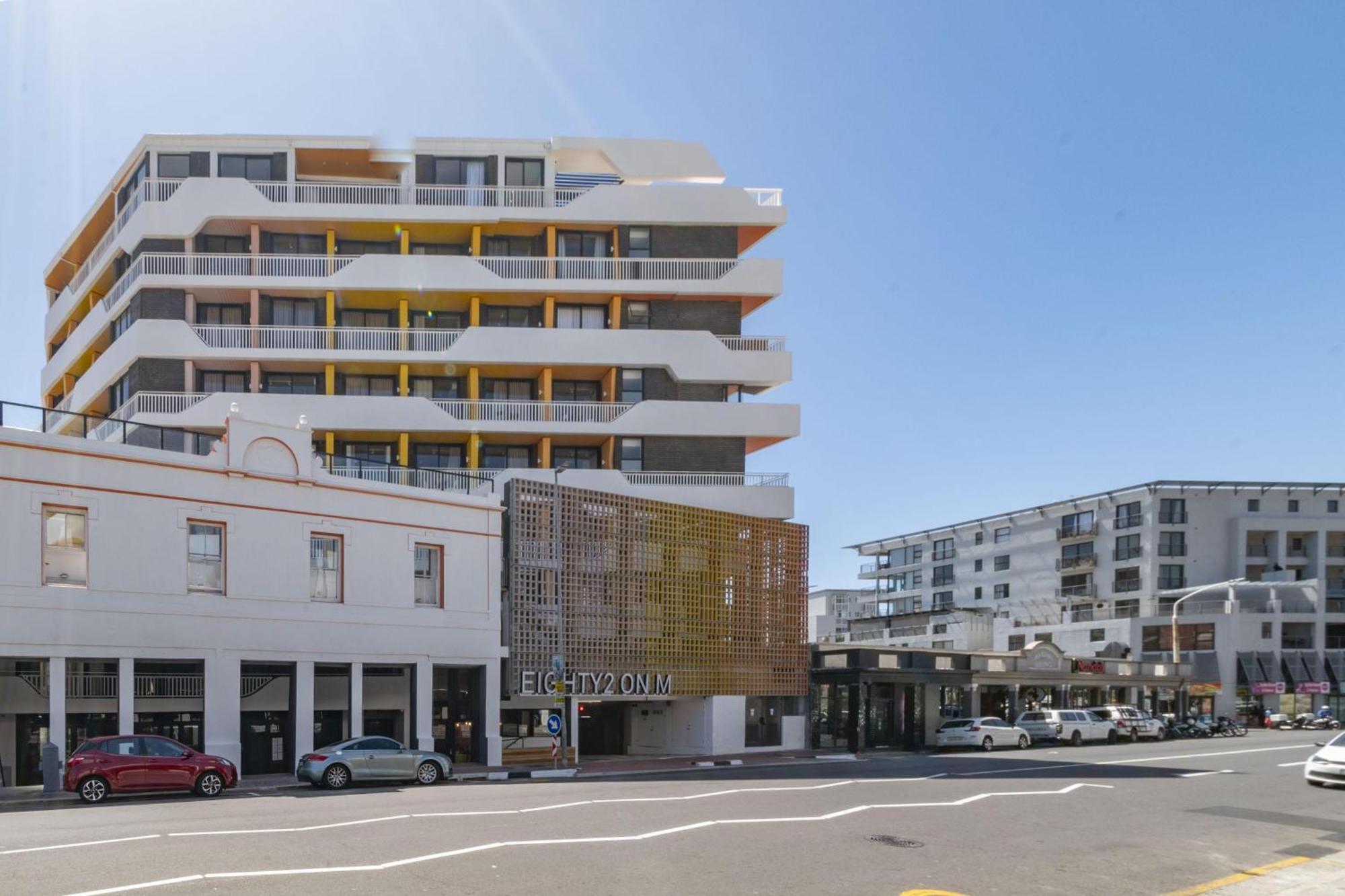 Modern At Eighty2 On M Sea Point Cape Town